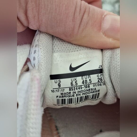 Nike Dynasty silver and coral size 9 - Picture 6 of 8